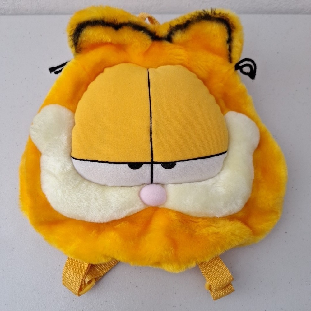 Vintage Garfield The Cat Plush Backpack Double Strap Zipper Closure Handle NWOT